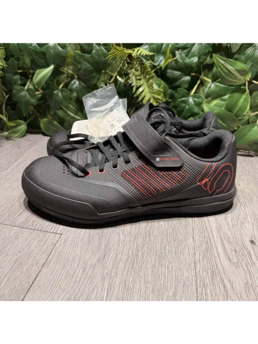 Adidas Five Ten 5.10 Hellcat Pro Mountain Bike Shoes Black Red FW3752 Mens 8.5